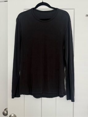 Lululemon Black Long Sleeve T-shirt